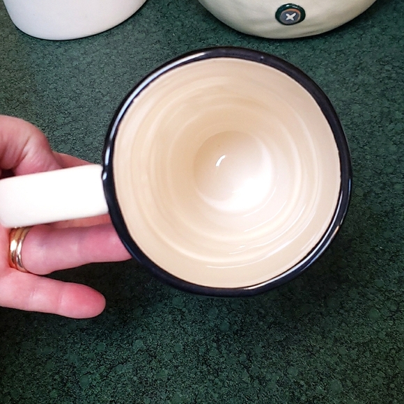 🔥3/$40🔥Snowman Holiday Ceramic Drink Mug - Picture 3 of 4